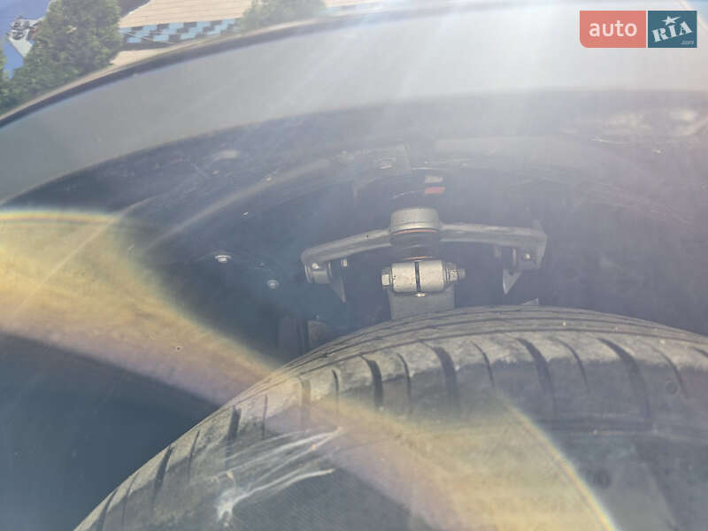 Внедорожник / Кроссовер BMW X6 2011 в Золотоноше