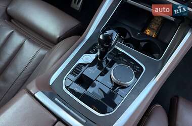 Позашляховик / Кросовер BMW X6 2022 в 