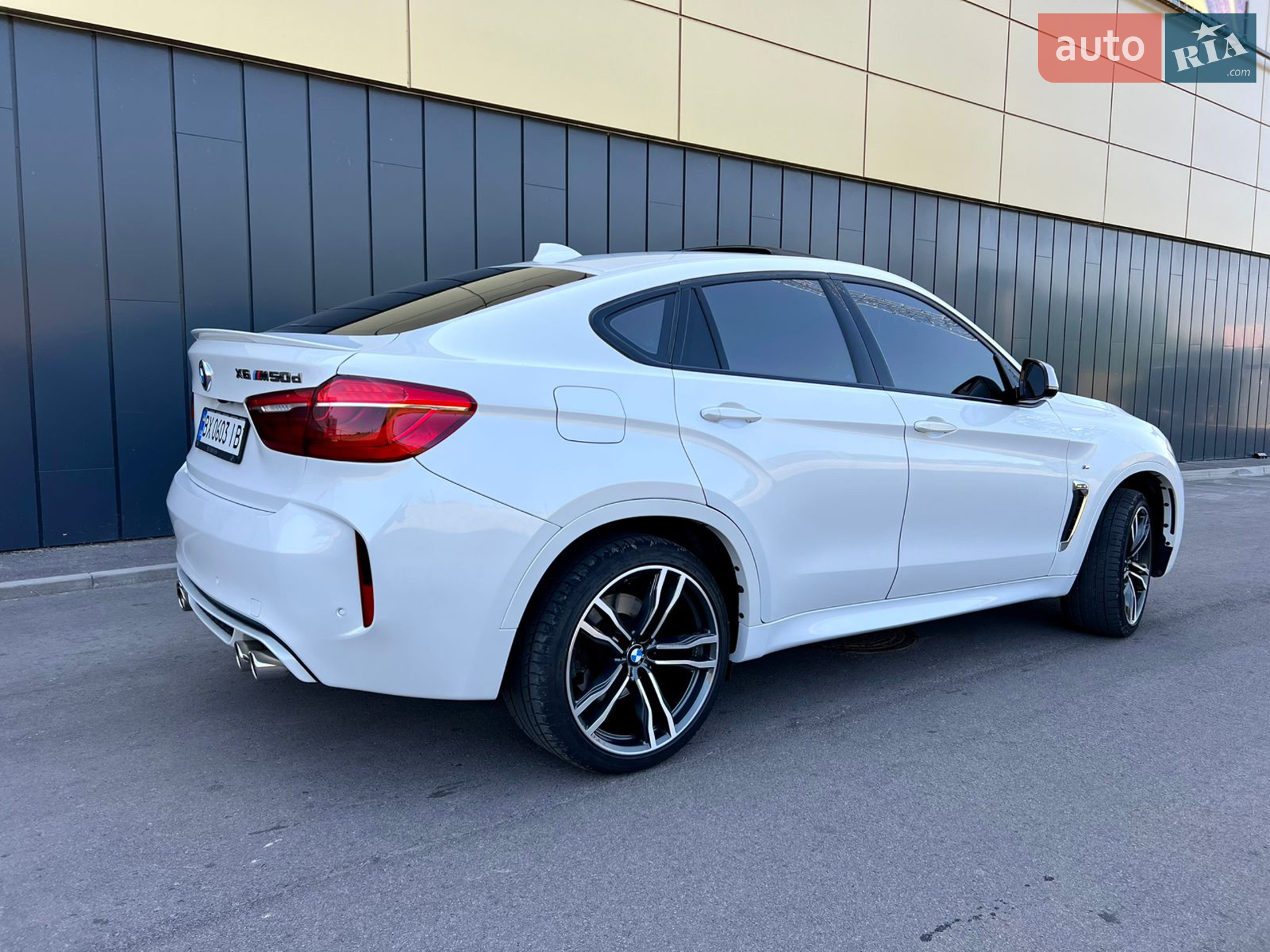 2017 BMW X6 - мініатюра 18