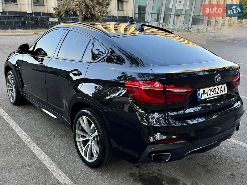 Позашляховик / Кросовер BMW X6 2015 в Одесі