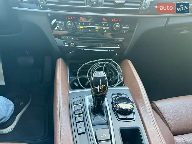 Позашляховик / Кросовер BMW X6 2015 в Одесі