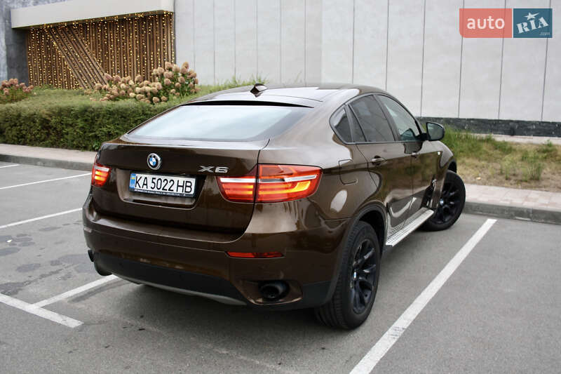 Внедорожник / Кроссовер BMW X6 2013 в Киеве