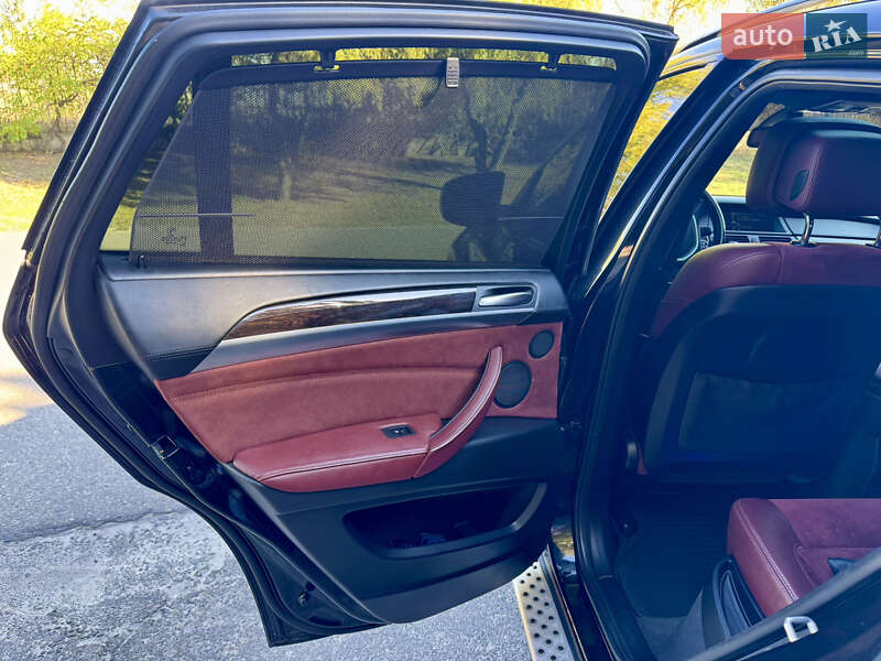 Позашляховик / Кросовер BMW X6 2012 в Кам'янському