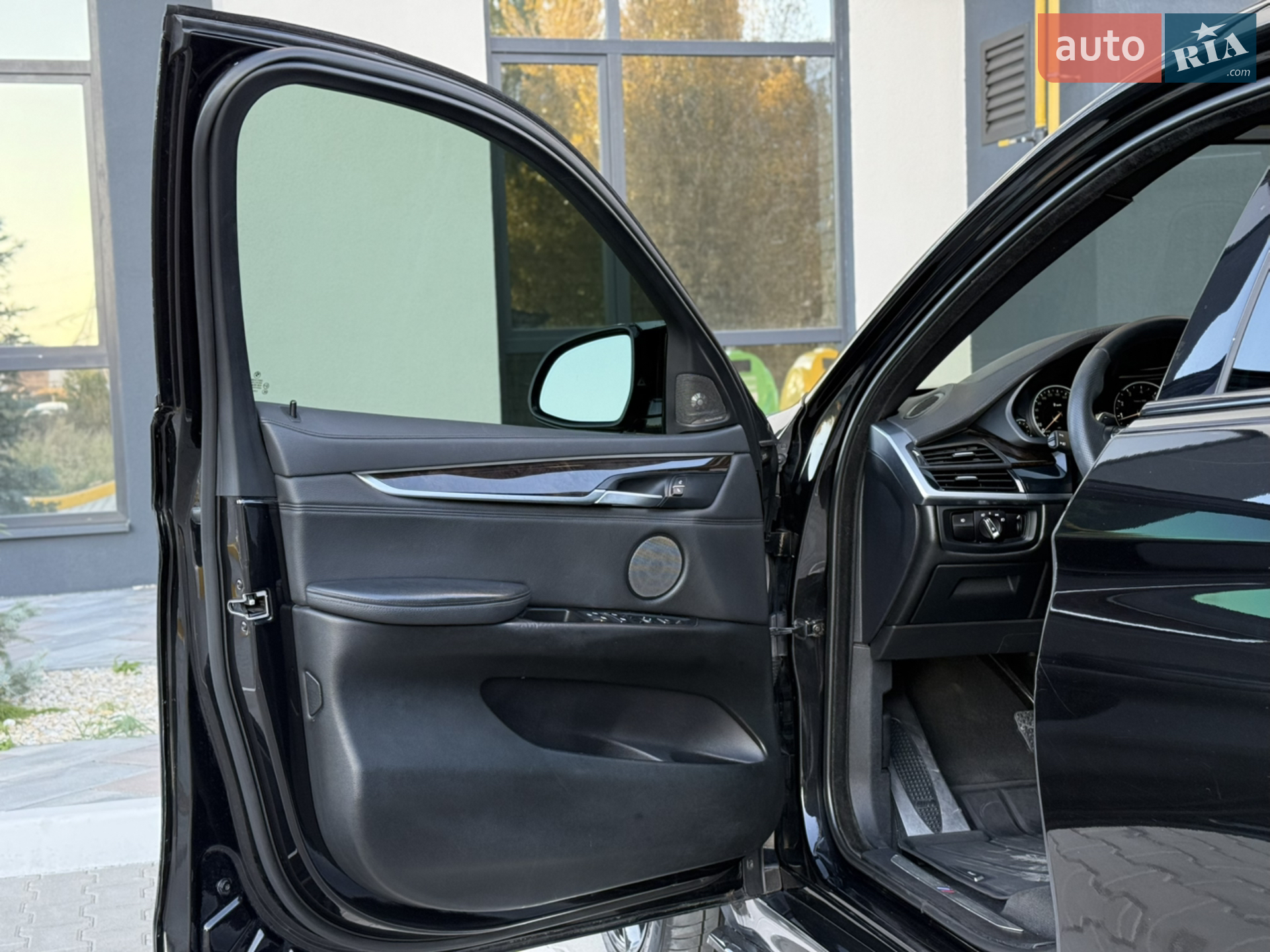 2015 BMW X6 - мініатюра 16
