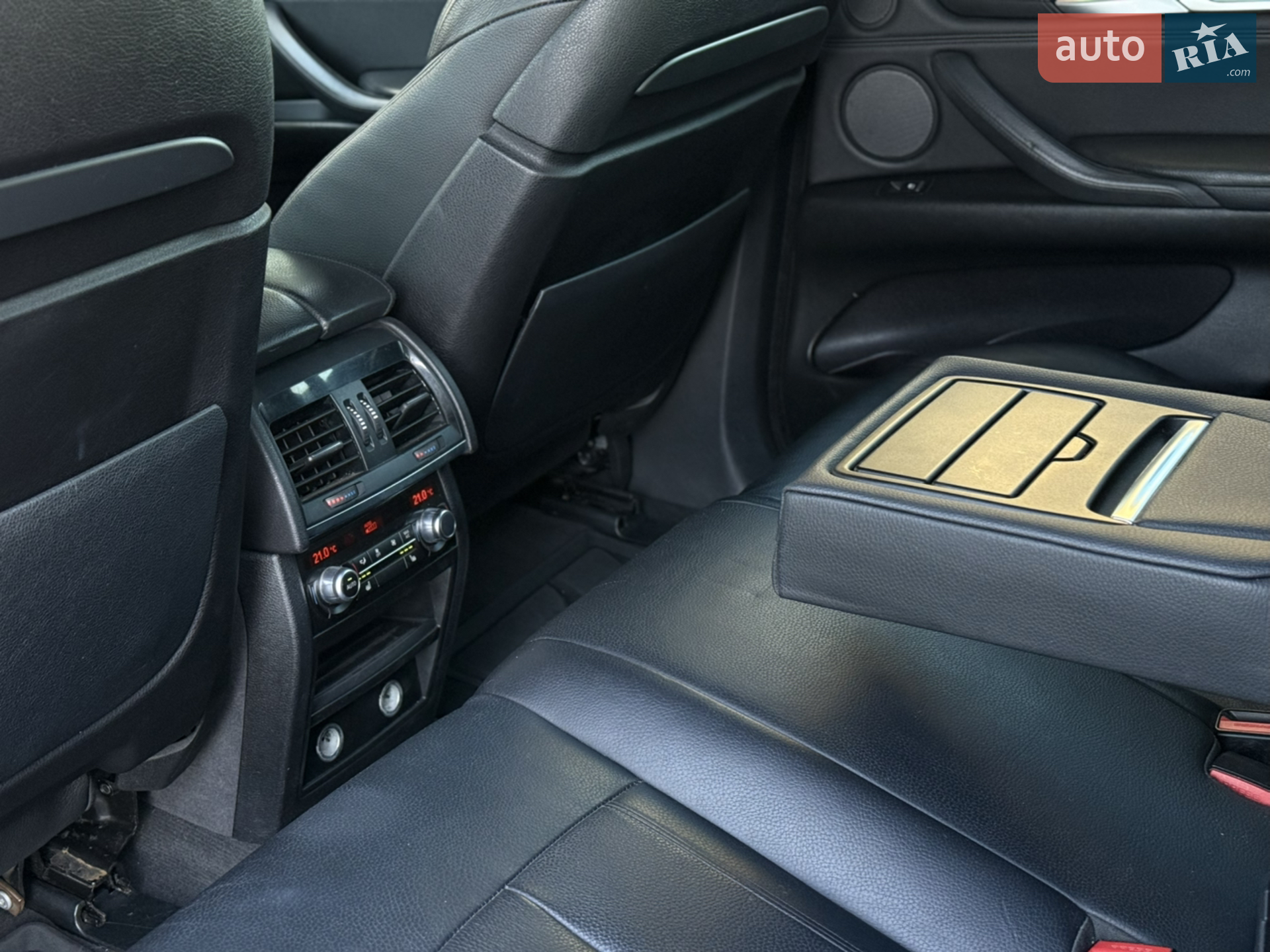 2015 BMW X6 - мініатюра 39