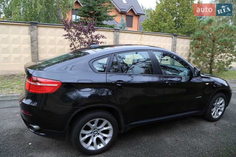 Внедорожник / Кроссовер BMW X6 2010 в Киеве