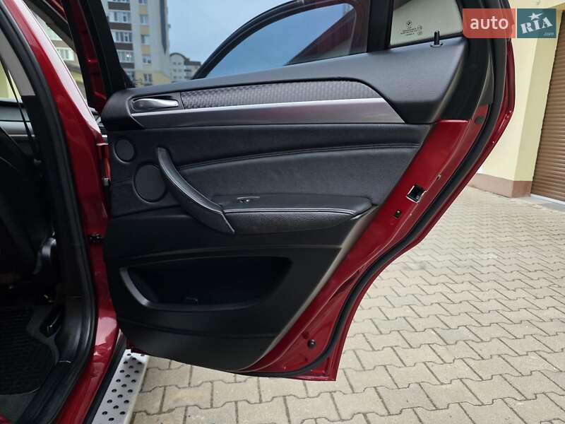 Внедорожник / Кроссовер BMW X6 2010 в Хмельницком