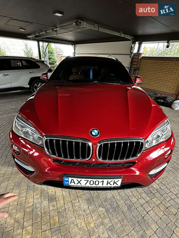 Позашляховик / Кросовер BMW X6 2015 в Харкові