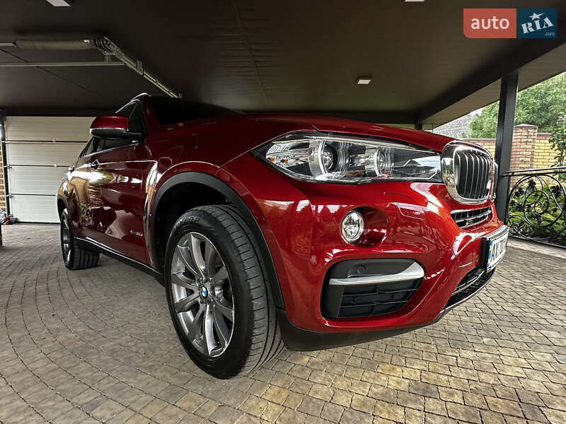 Позашляховик / Кросовер BMW X6 2015 в Харкові