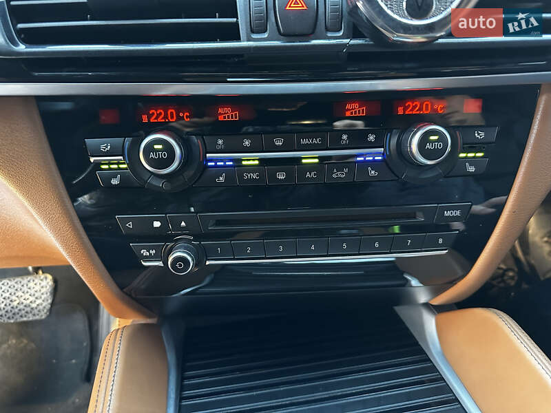 Позашляховик / Кросовер BMW X6 2015 в Харкові