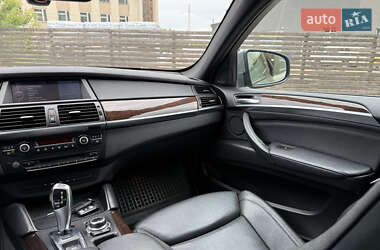 Позашляховик / Кросовер BMW X6 2010 в 