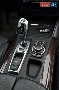 Позашляховик / Кросовер BMW X6 2010 в 