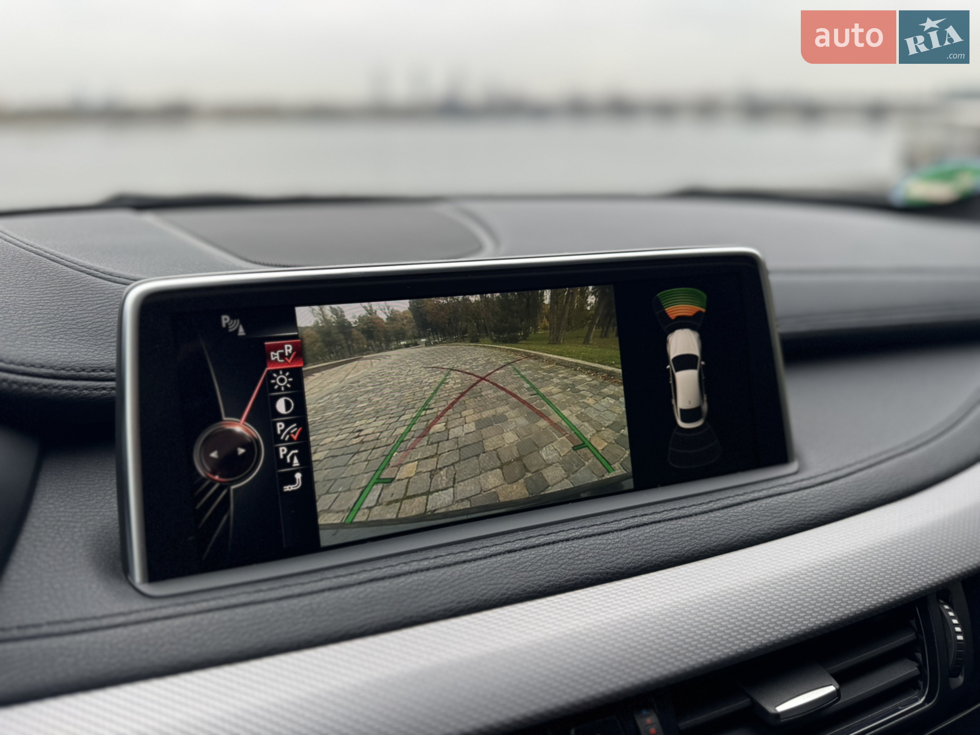 2015 BMW X6 - мініатюра 47