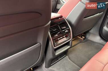 Внедорожник / Кроссовер BMW X6 2021 в 