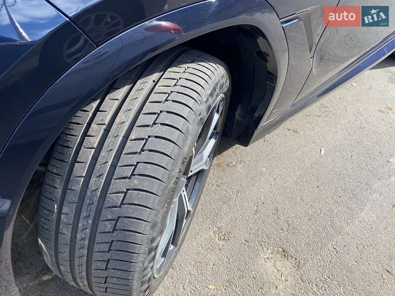 Внедорожник / Кроссовер BMW X6 2023 в Днепре