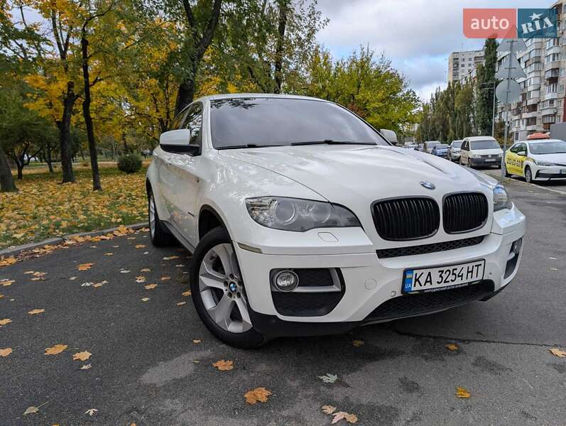 Позашляховик / Кросовер BMW X6 2012 в Києві