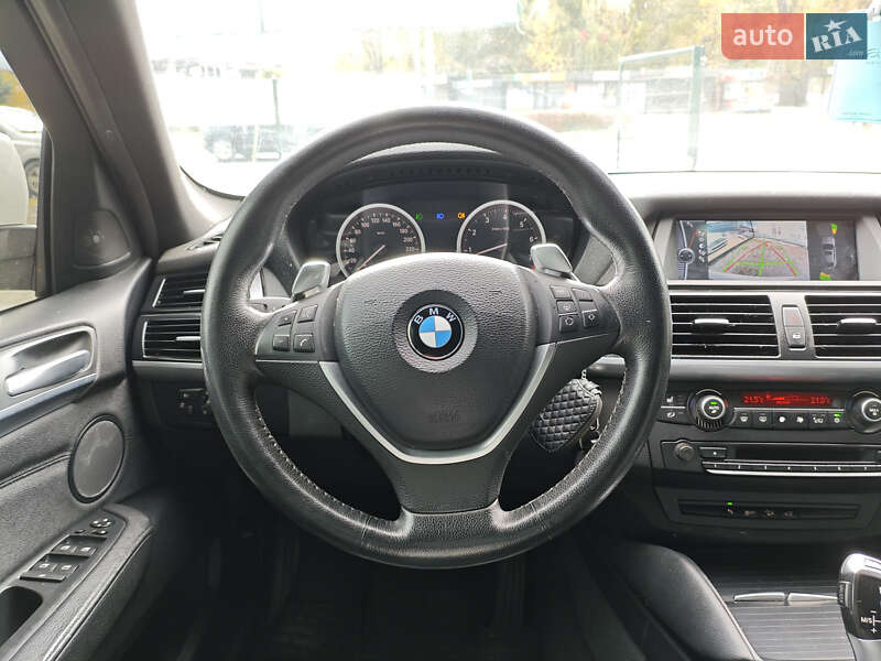 Внедорожник / Кроссовер BMW X6 2010 в Киеве