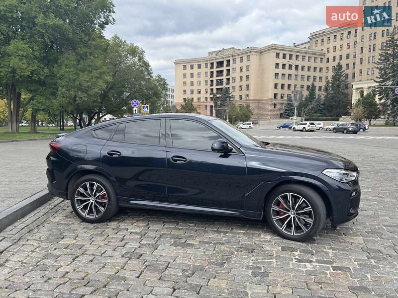 Внедорожник / Кроссовер BMW X6 2022 в Харькове