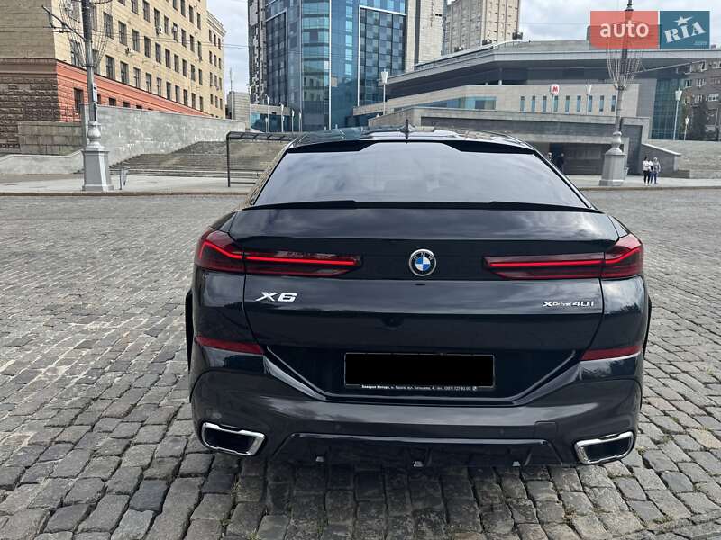 Внедорожник / Кроссовер BMW X6 2022 в Харькове