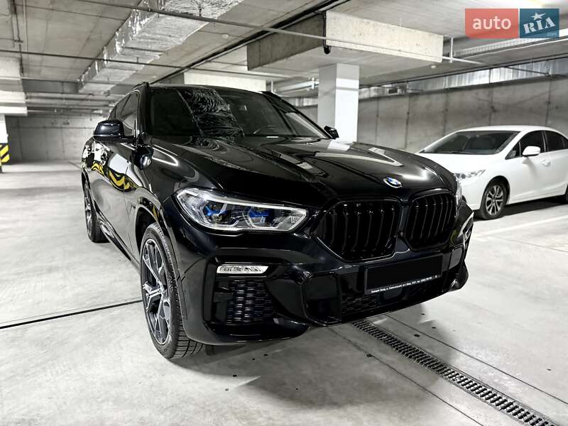 Внедорожник / Кроссовер BMW X6 2021 в Днепре
