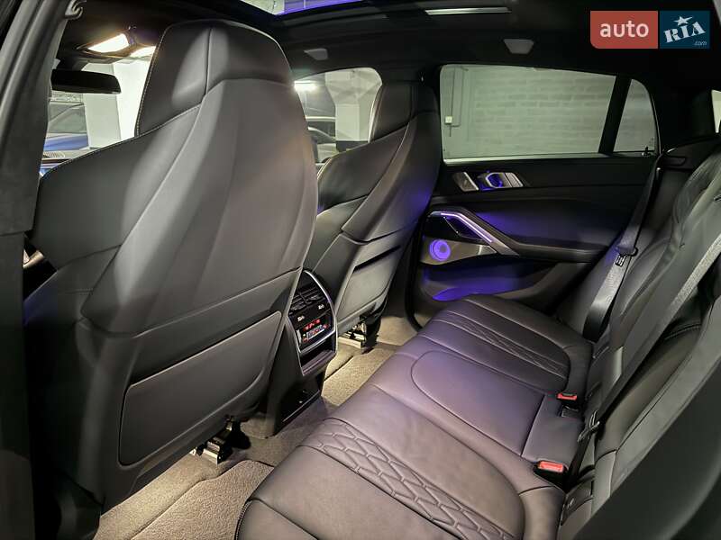 Внедорожник / Кроссовер BMW X6 2021 в Днепре