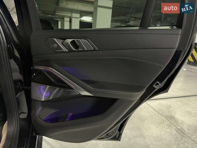 Внедорожник / Кроссовер BMW X6 2021 в Днепре