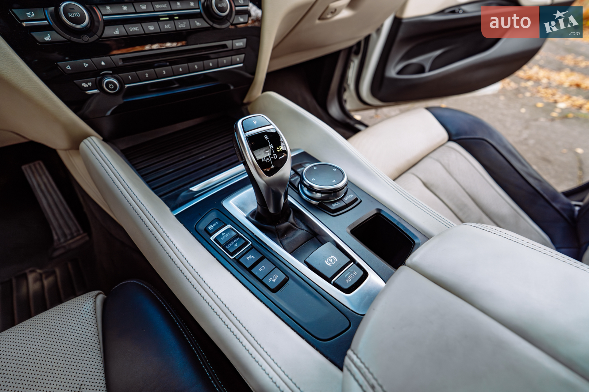 2015 BMW X6 - мініатюра 17