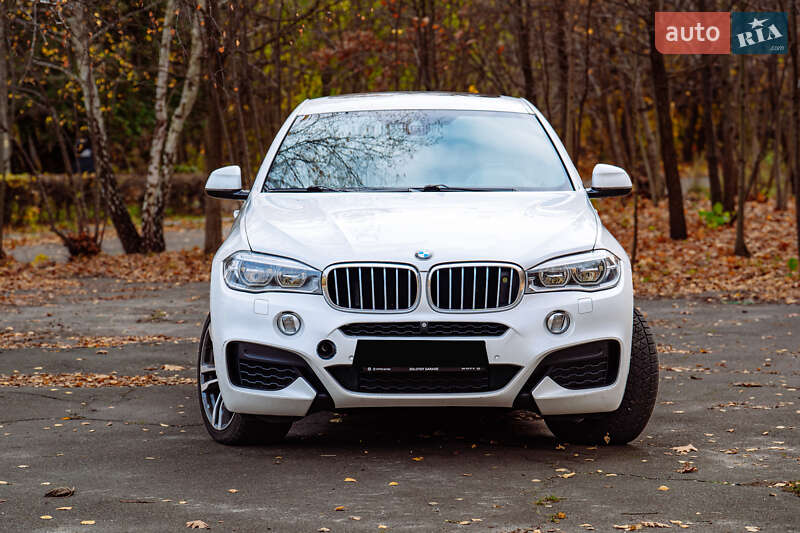 Внедорожник / Кроссовер BMW X6 2015 в Киеве