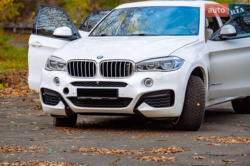 Внедорожник / Кроссовер BMW X6 2015 в Киеве