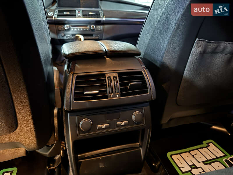 Позашляховик / Кросовер BMW X6 2014 в Одесі