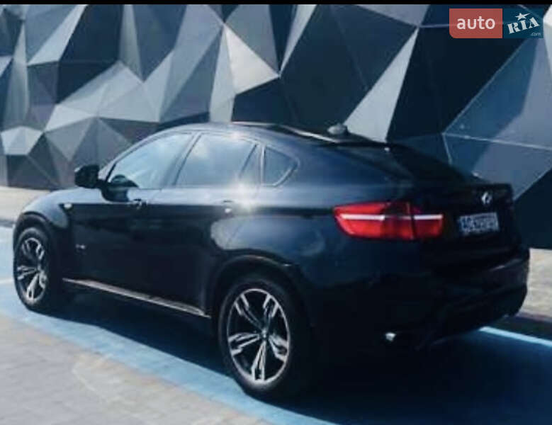 Внедорожник / Кроссовер BMW X6 2009 в Луцке