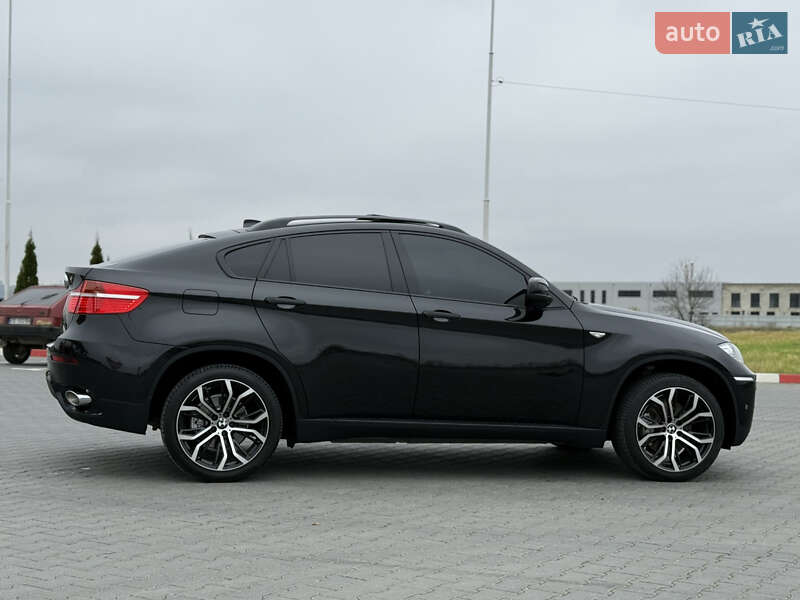 Внедорожник / Кроссовер BMW X6 2011 в Черновцах