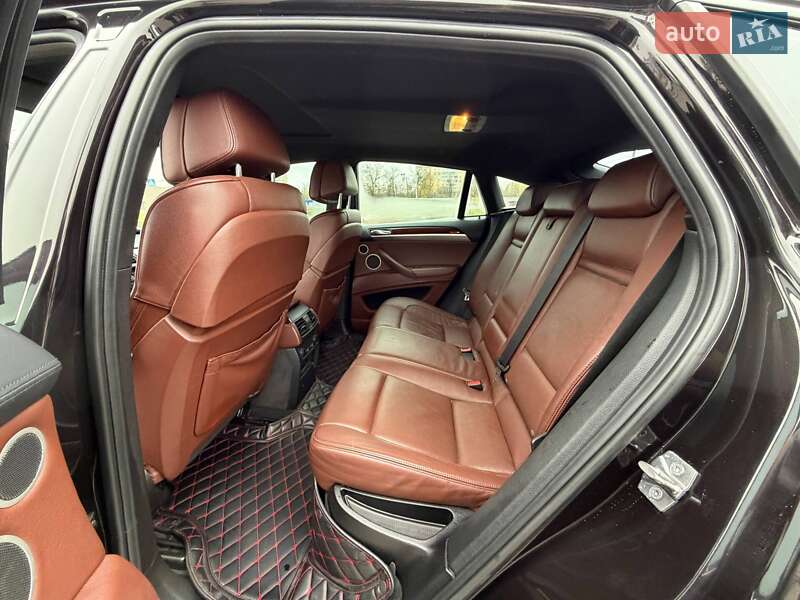 Внедорожник / Кроссовер BMW X6 2011 в Кривом Роге