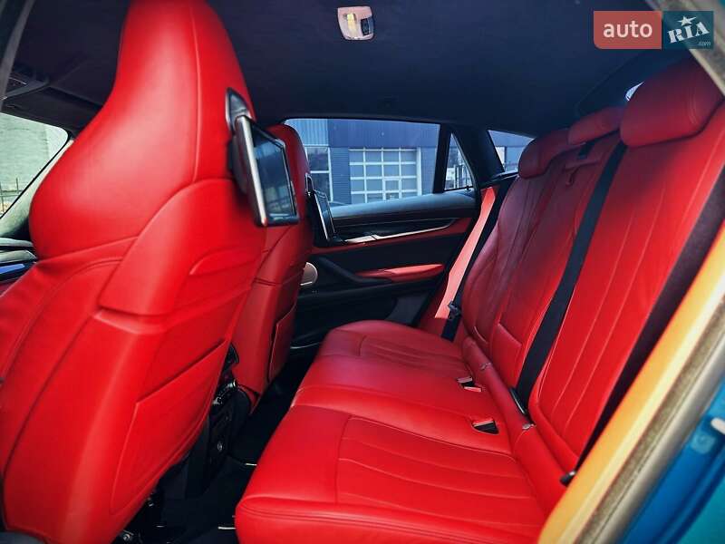 Внедорожник / Кроссовер BMW X6 2015 в Киеве