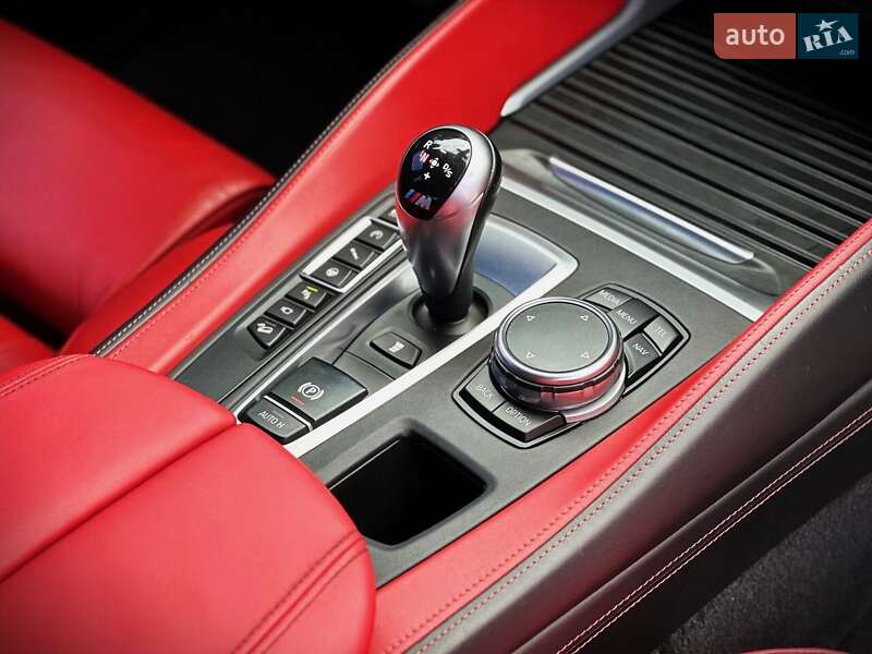 Внедорожник / Кроссовер BMW X6 2015 в Киеве