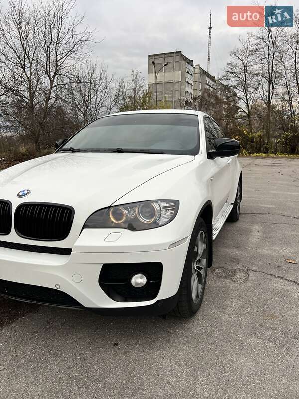 Внедорожник / Кроссовер BMW X6 2009 в Кременчуге