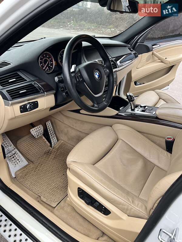 Внедорожник / Кроссовер BMW X6 2009 в Кременчуге