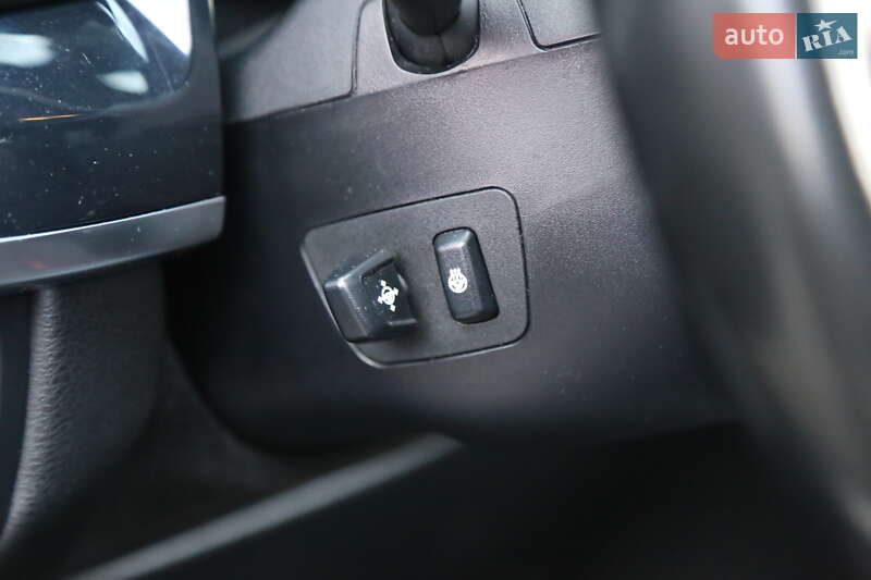 Внедорожник / Кроссовер BMW X6 2015 в Киеве фото 25 Внедорожник / Кроссовер BMW X6 2015 в Киеве