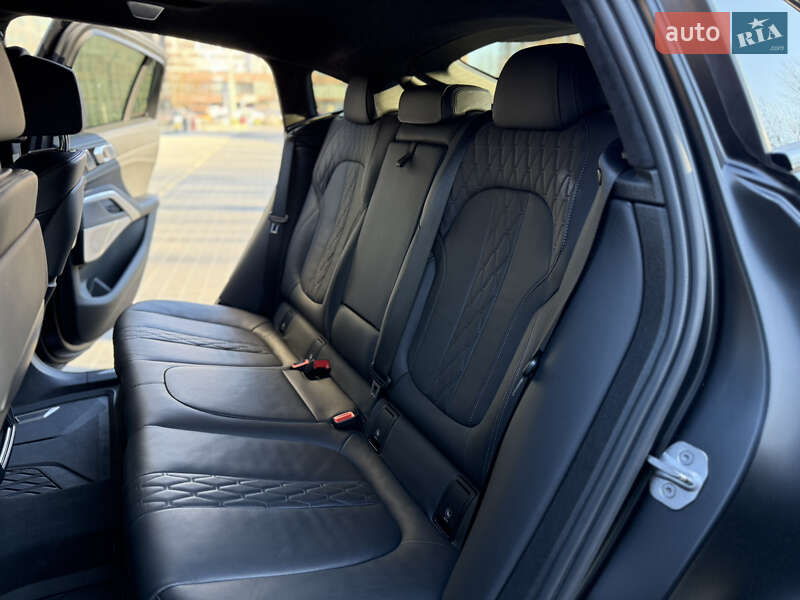 Внедорожник / Кроссовер BMW X6 2021 в Львове