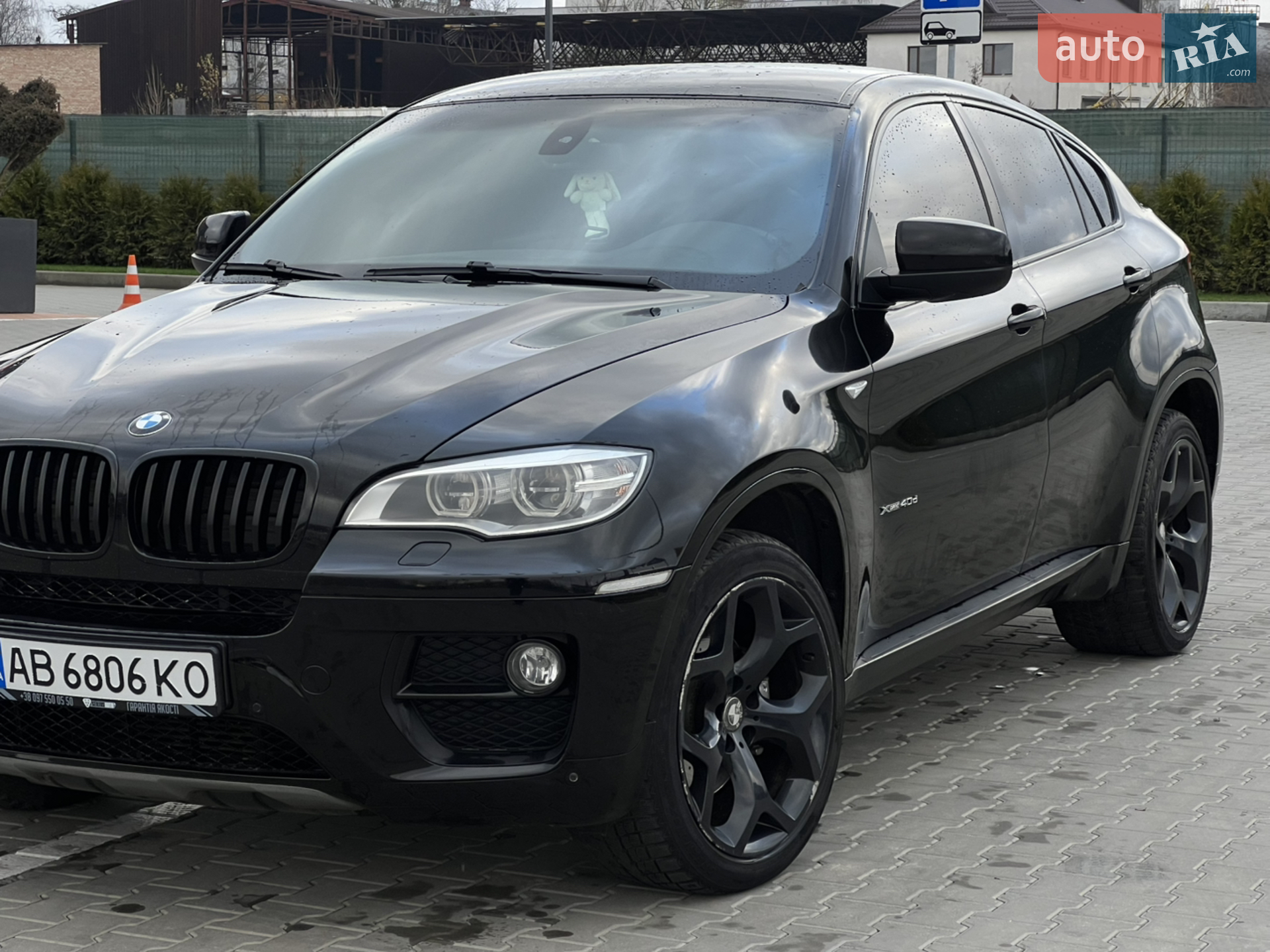 2011 BMW X6 - мініатюра 2