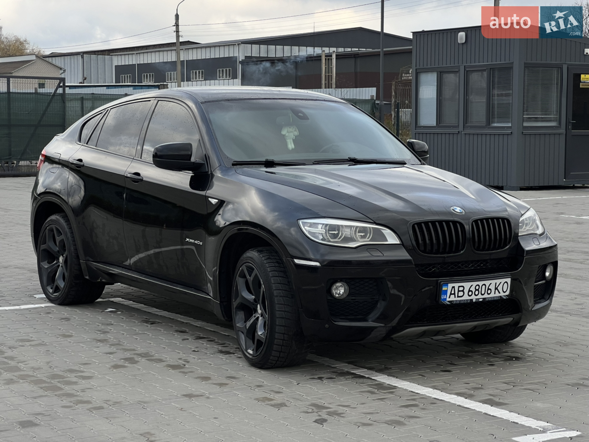 2011 BMW X6 - мініатюра 7
