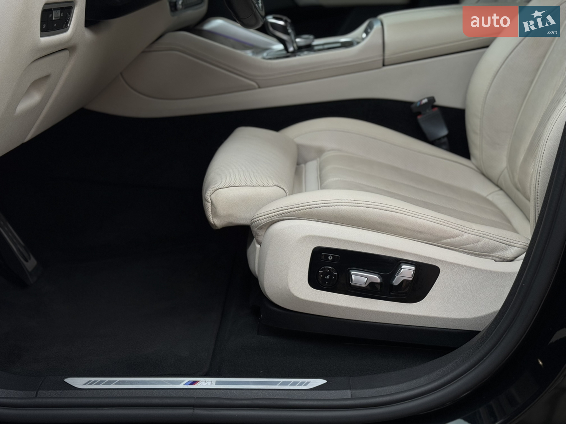 2022 BMW X6 - мініатюра 40