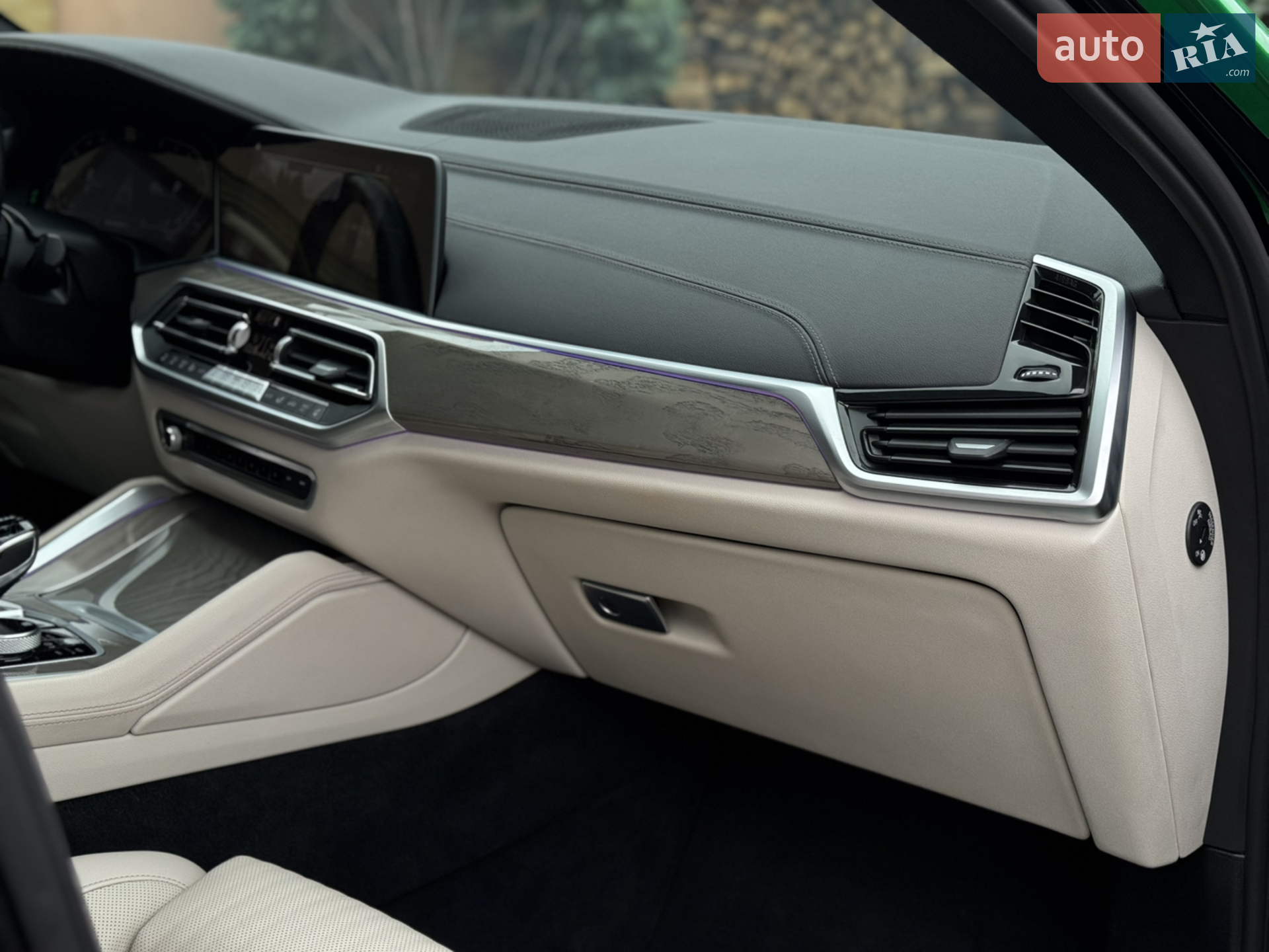 2022 BMW X6 - мініатюра 91