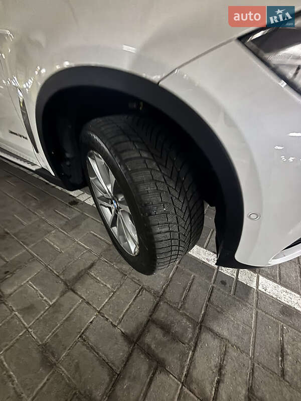 Позашляховик / Кросовер BMW X6 2015 в Києві