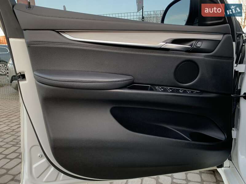 Внедорожник / Кроссовер BMW X6 2015 в Бердичеве