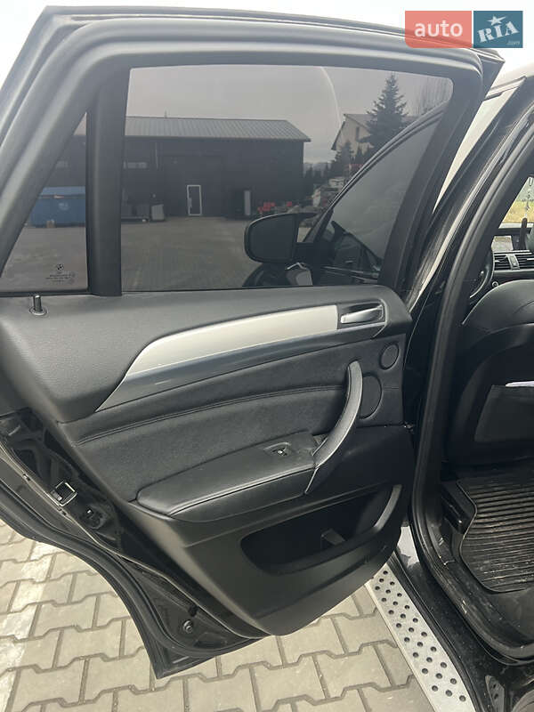 Внедорожник / Кроссовер BMW X6 2011 в Луцке