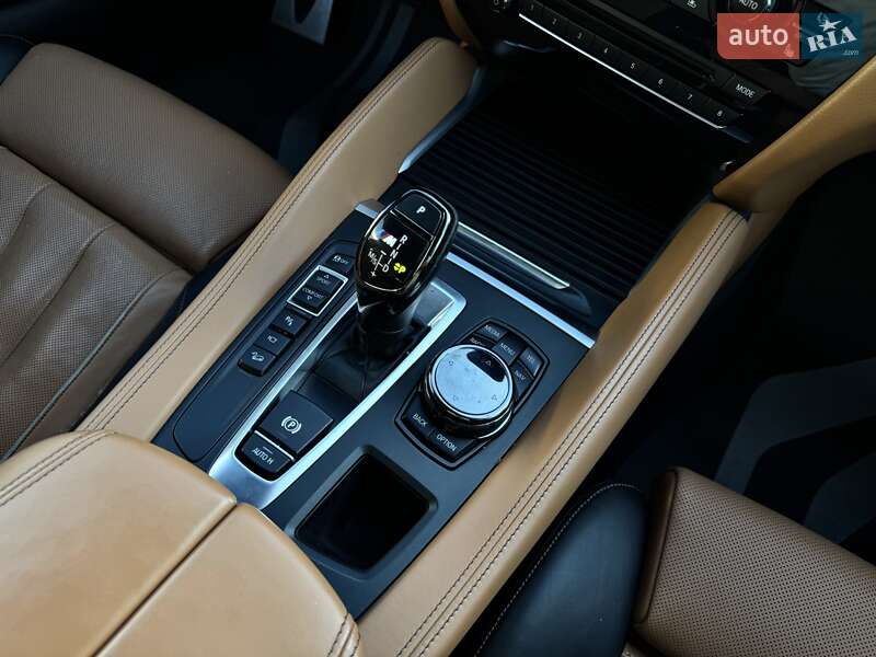 Внедорожник / Кроссовер BMW X6 2016 в Виннице