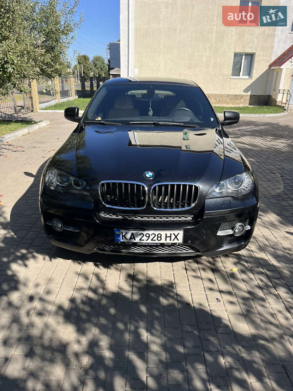 Внедорожник / Кроссовер BMW X6 2010 в Конотопе