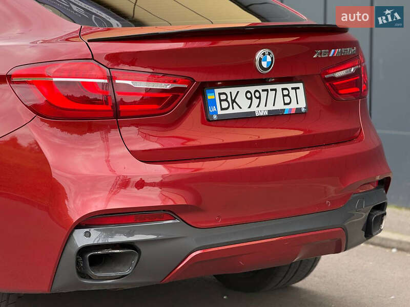 Внедорожник / Кроссовер BMW X6 2016 в Ровно