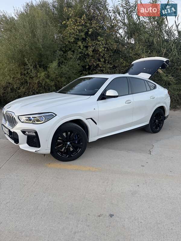 Внедорожник / Кроссовер BMW X6 2020 в Киеве